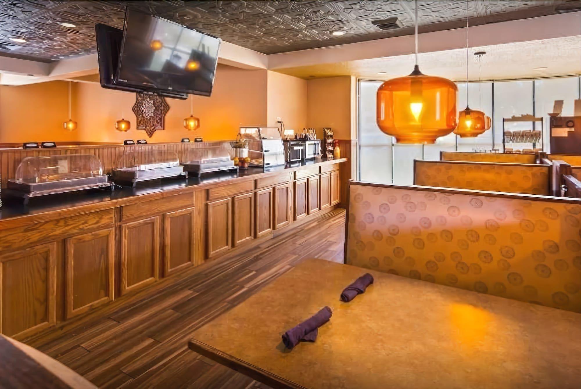Hotel Baymont By Wyndham Groton/Mystic Esterno foto