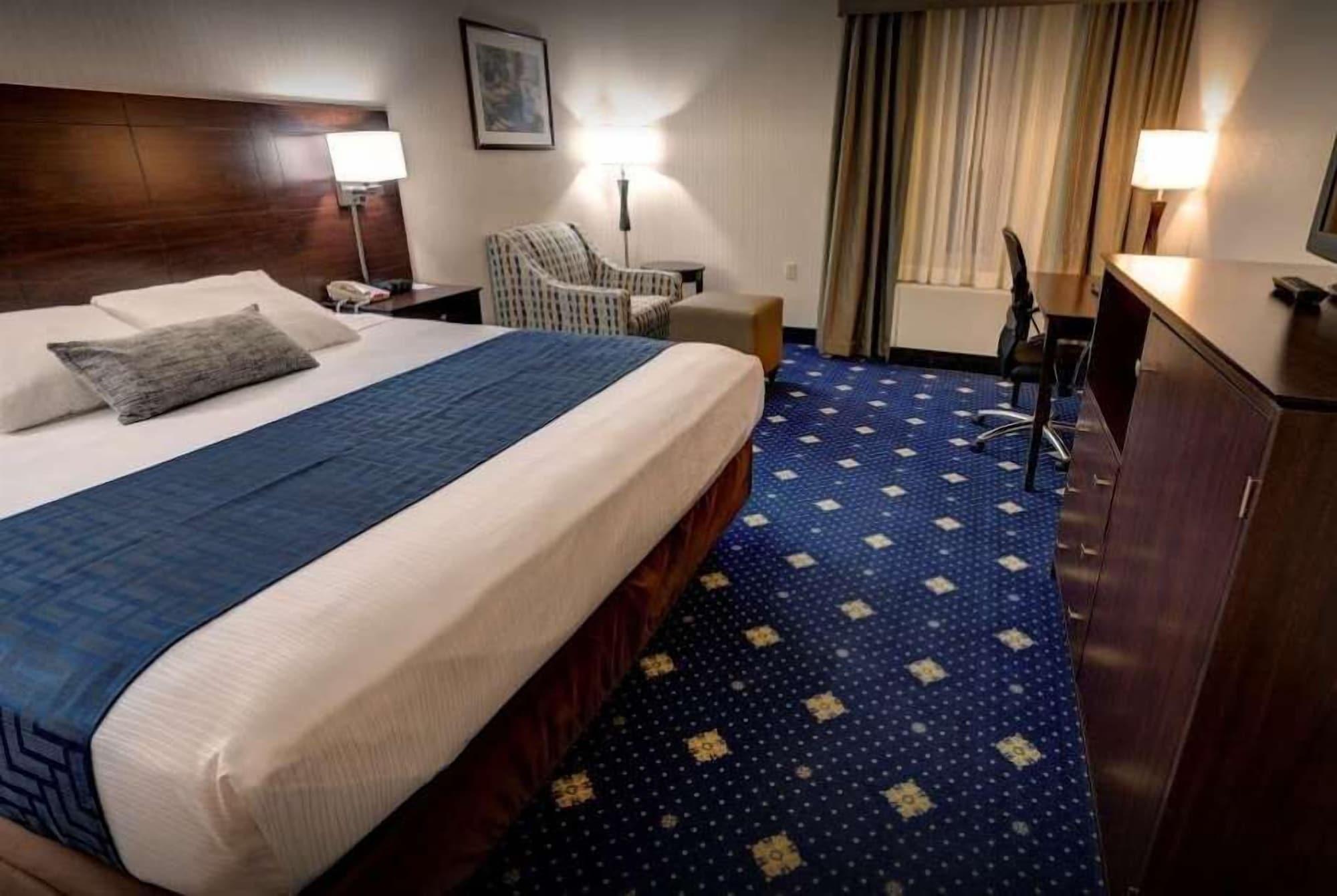 Hotel Baymont By Wyndham Groton/Mystic Esterno foto