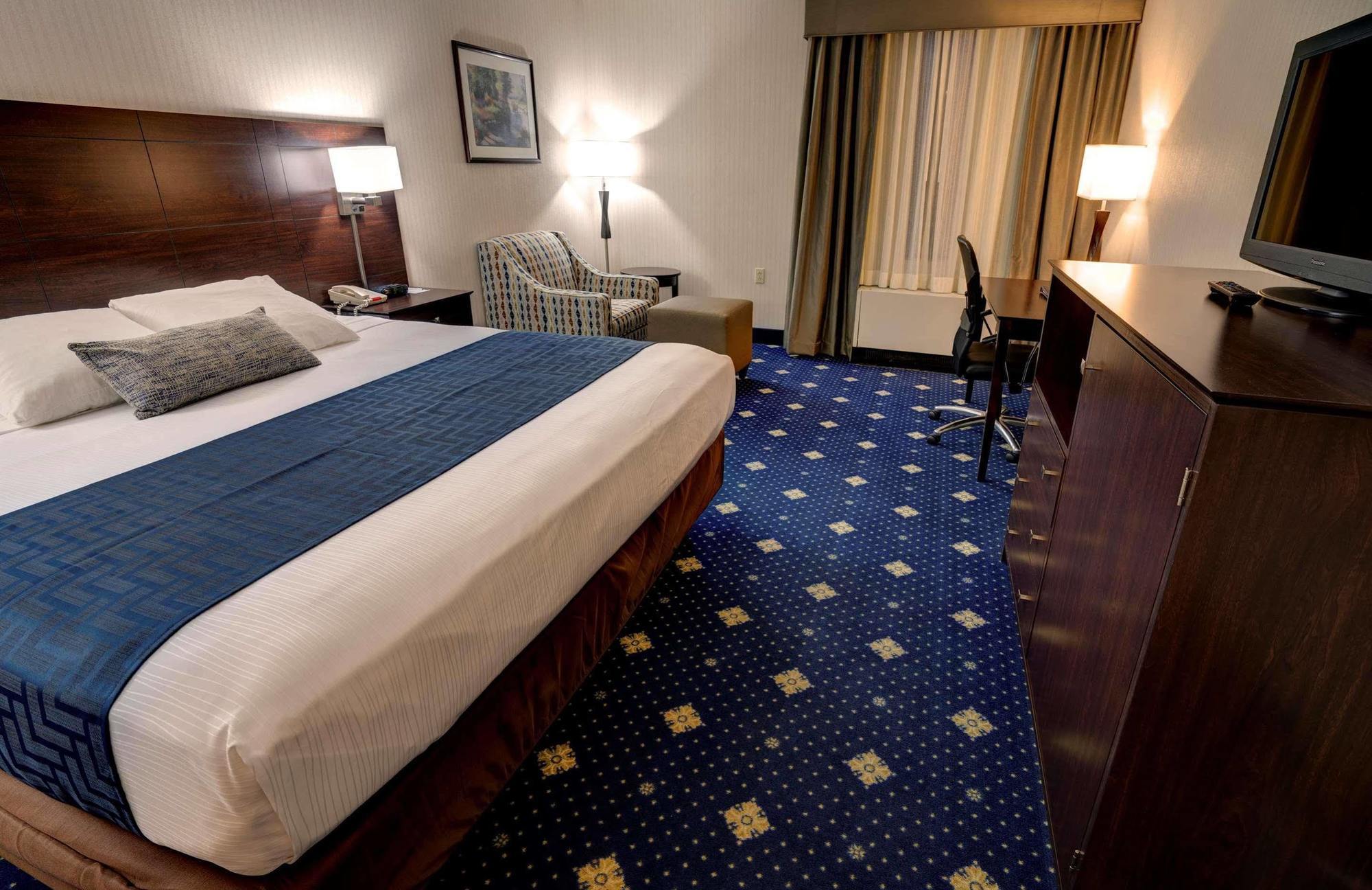 Hotel Baymont By Wyndham Groton/Mystic Esterno foto