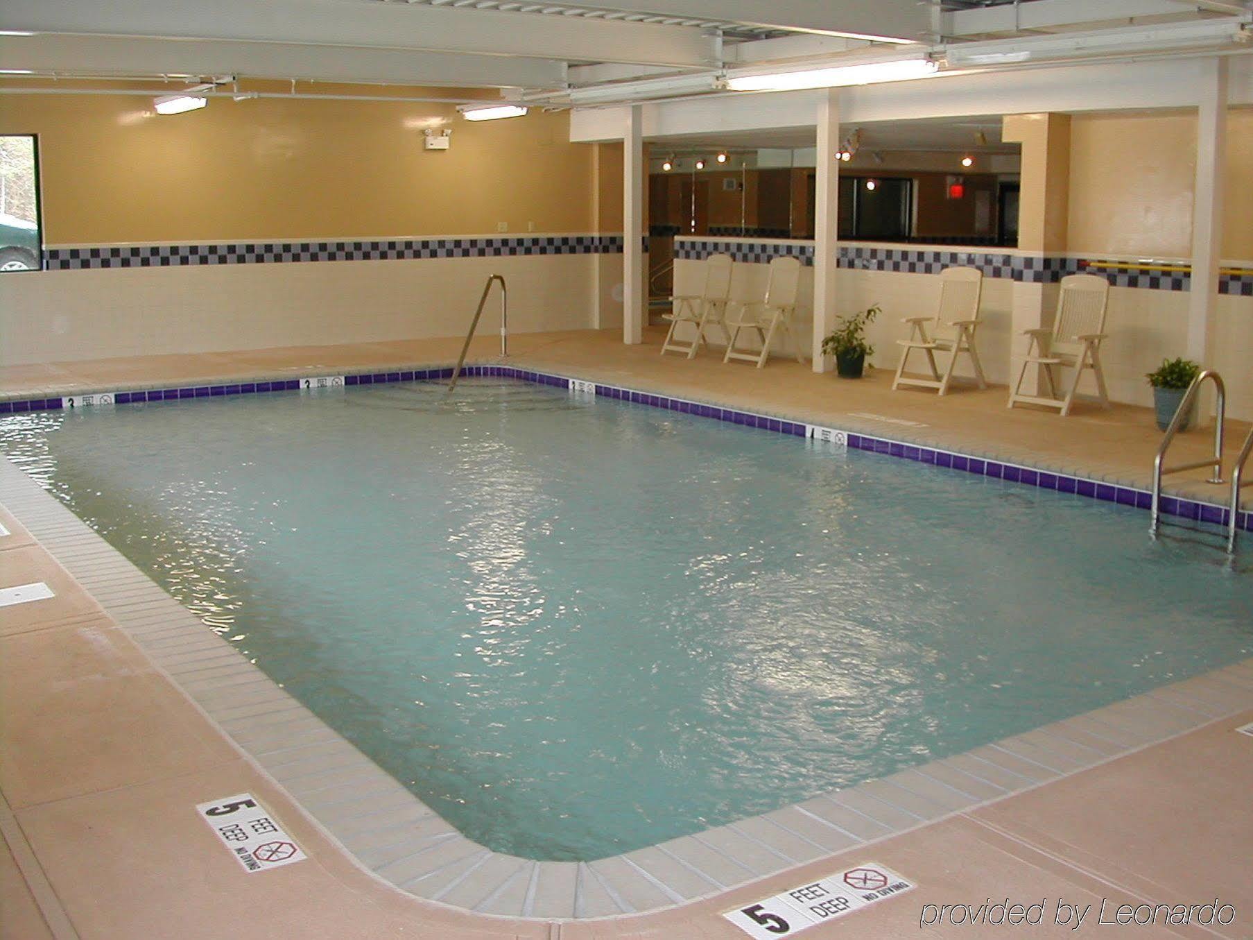 Hotel Baymont By Wyndham Groton/Mystic Esterno foto