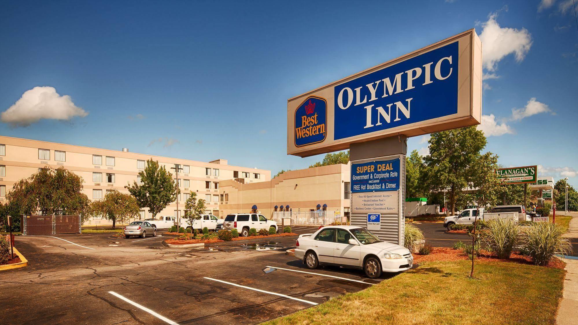 Hotel Baymont By Wyndham Groton/Mystic Esterno foto